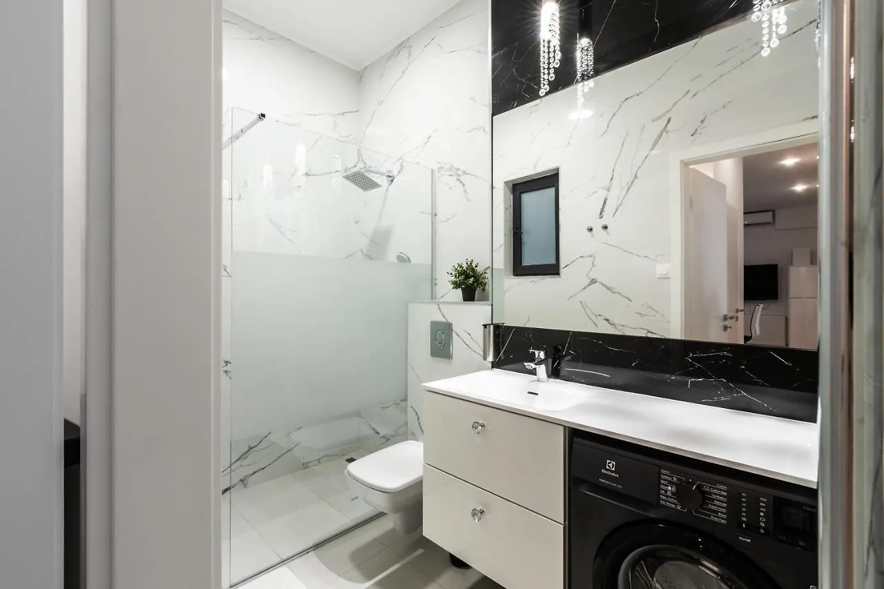 Quiet Very Central & Stylish Apt 부다페스트 0*,  헝가리
